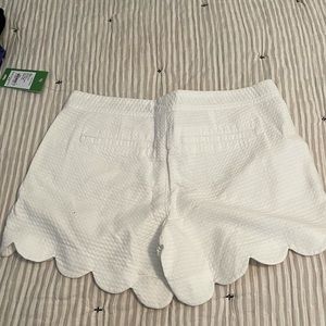 Lilly Pulitzer buttercup white shorts NWT